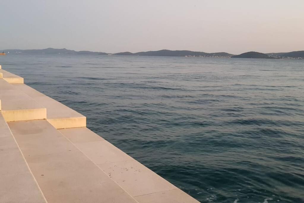 Apartment Kiki, 7Th Floor, With A Sea View, Free Wifi, For 2 Persons Zadar Exterior photo